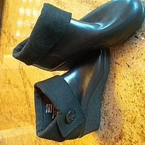 Women 10 M Boots
